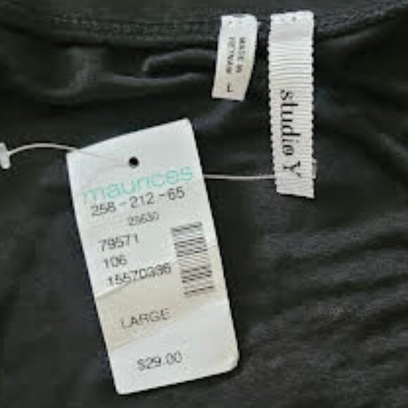 NWT Studio Y (Maurices) Sleeveless silky flowy women's top - Size: Large - Picture 6 of 9